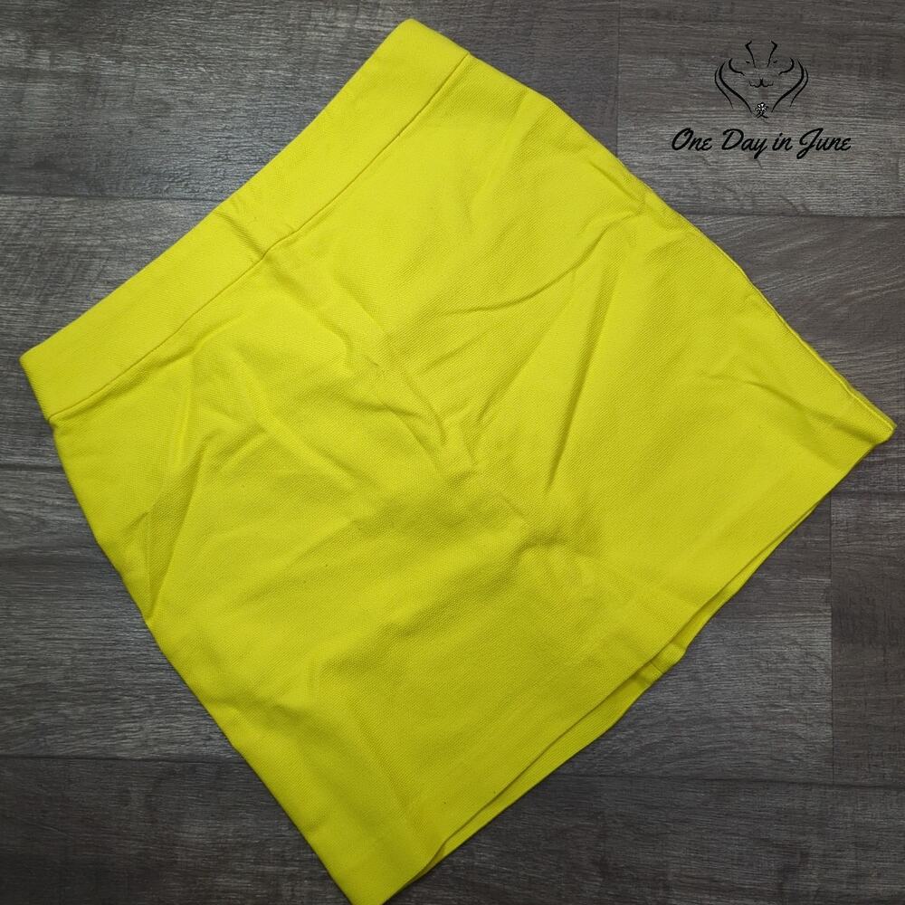 Loft Mini Skirt Size 6